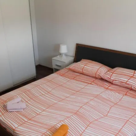 Snjeza - 80 M From